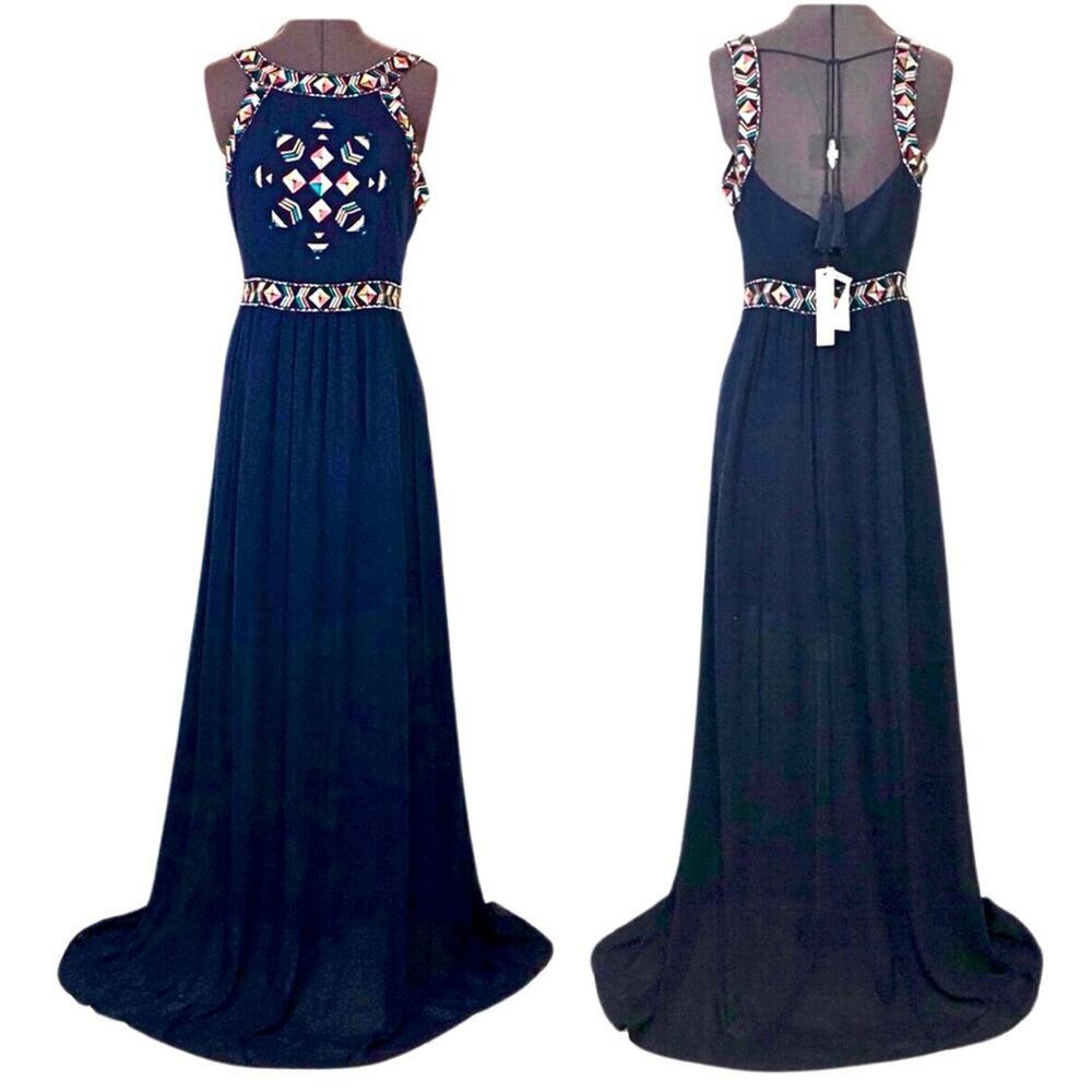 NEW cupcakes & cashmere Sleeveless Embroidered Maxi Dress Size 2